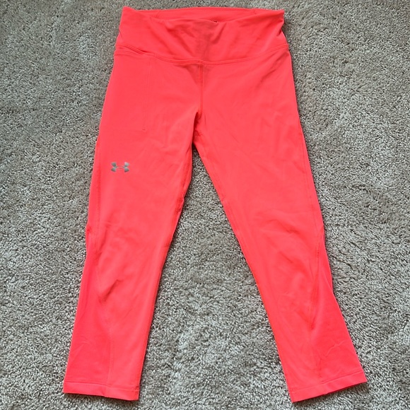 Women’s Under Armour compression heatgear leggings, size small - Picture 1 of 9
